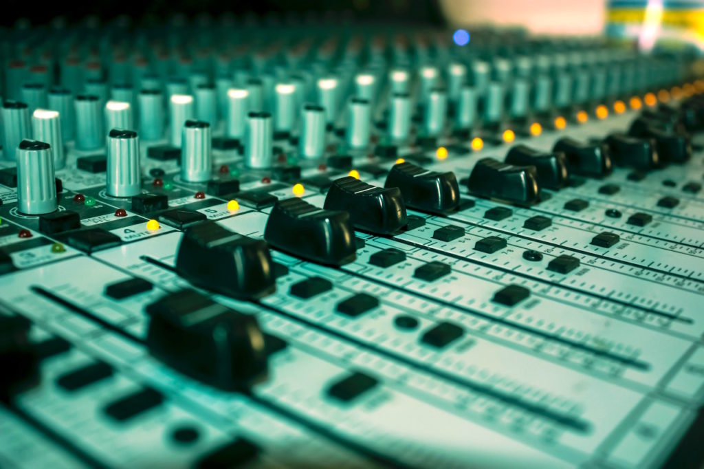 Mixing Desk Photo by yinka adeoti on Unsplash